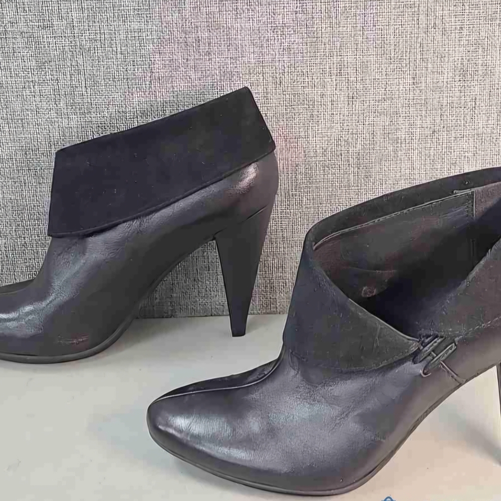 Coach Anika ! Black Fold-Over Leather High-Heel Ankle Boots